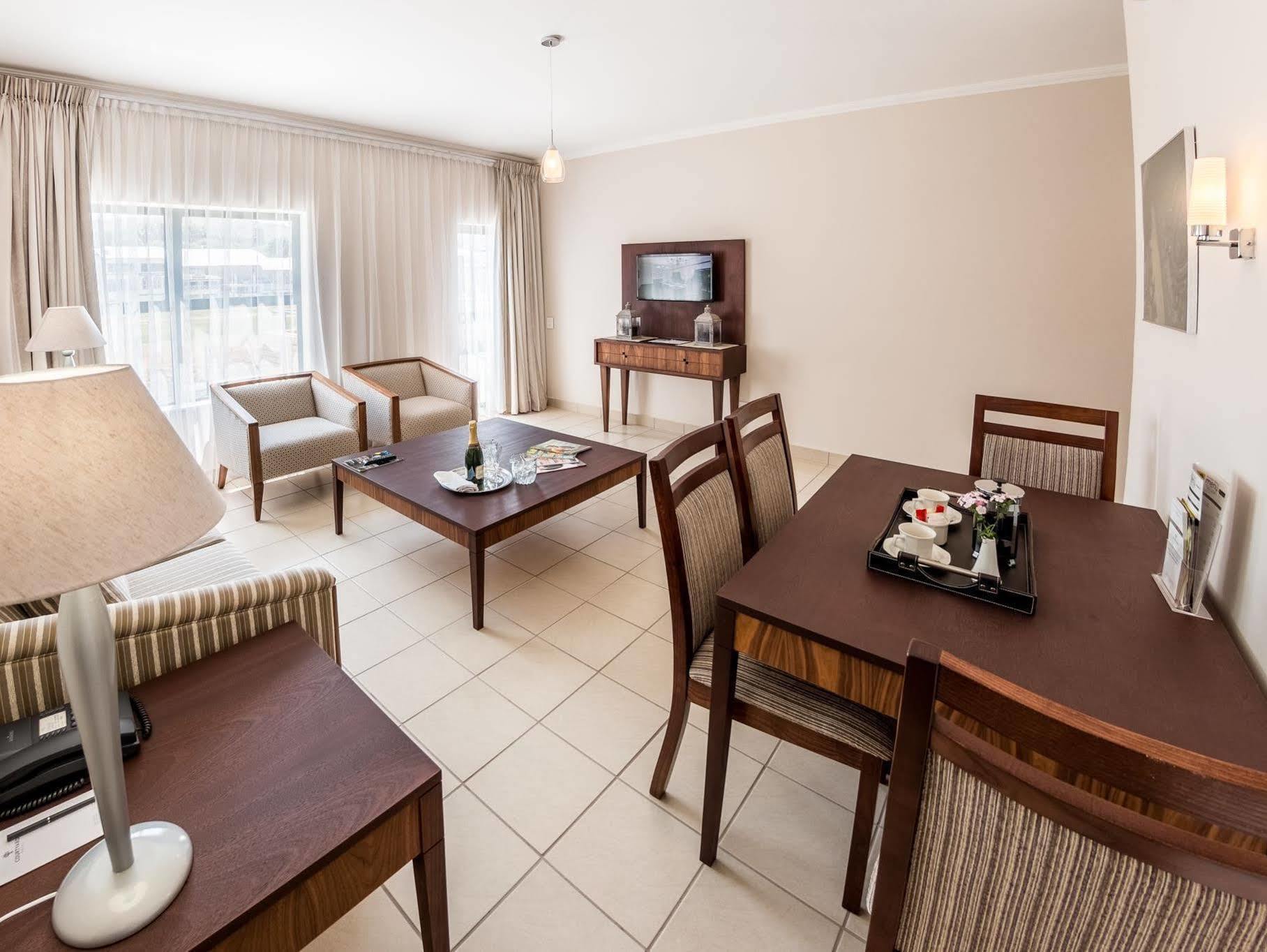 City Lodge Hotel Eastgate Γιοχάνεσμπουργκ Εξωτερικό φωτογραφία