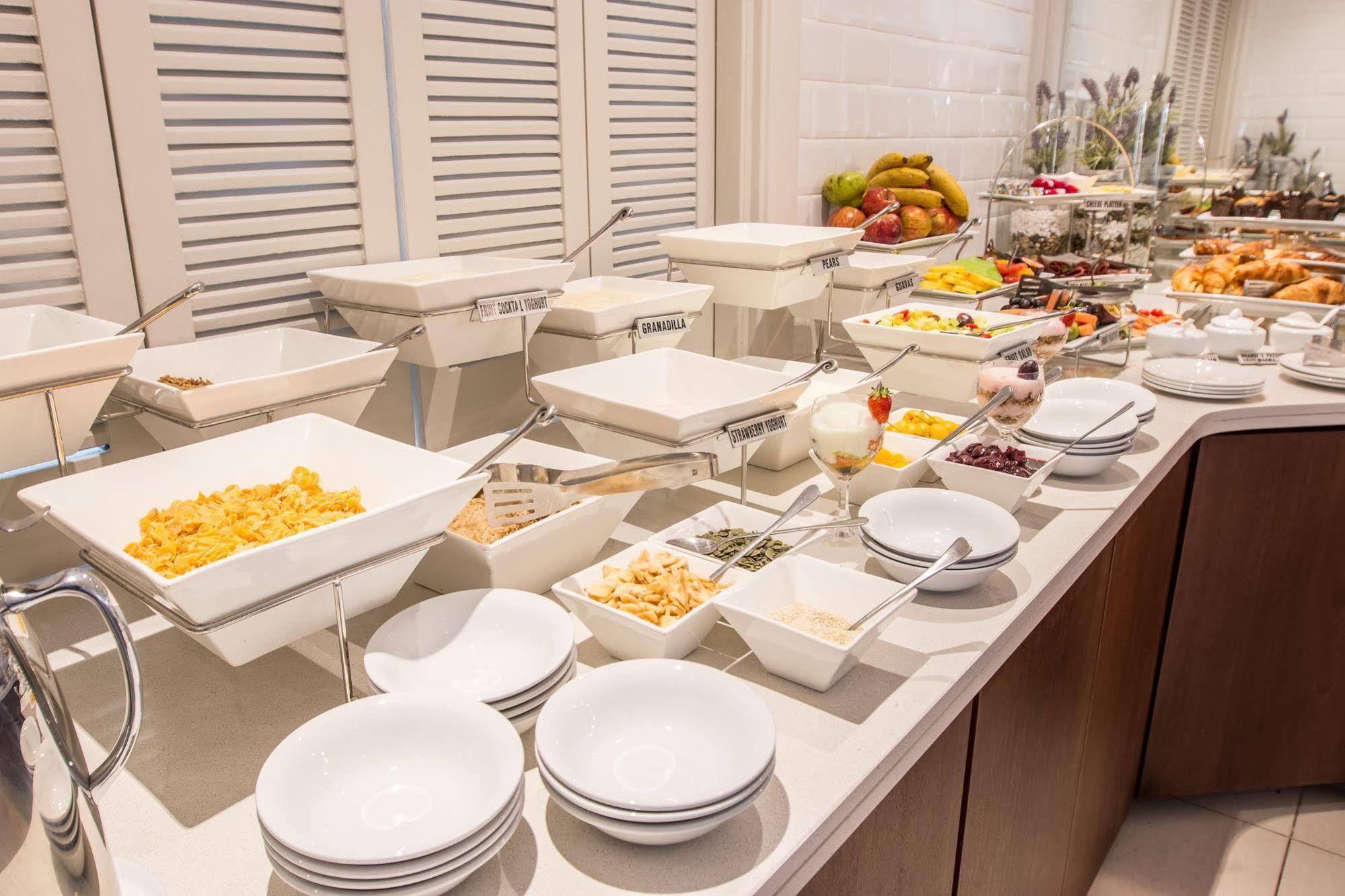 City Lodge Hotel Eastgate Γιοχάνεσμπουργκ Εξωτερικό φωτογραφία